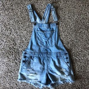 Abercrombie overall shorts